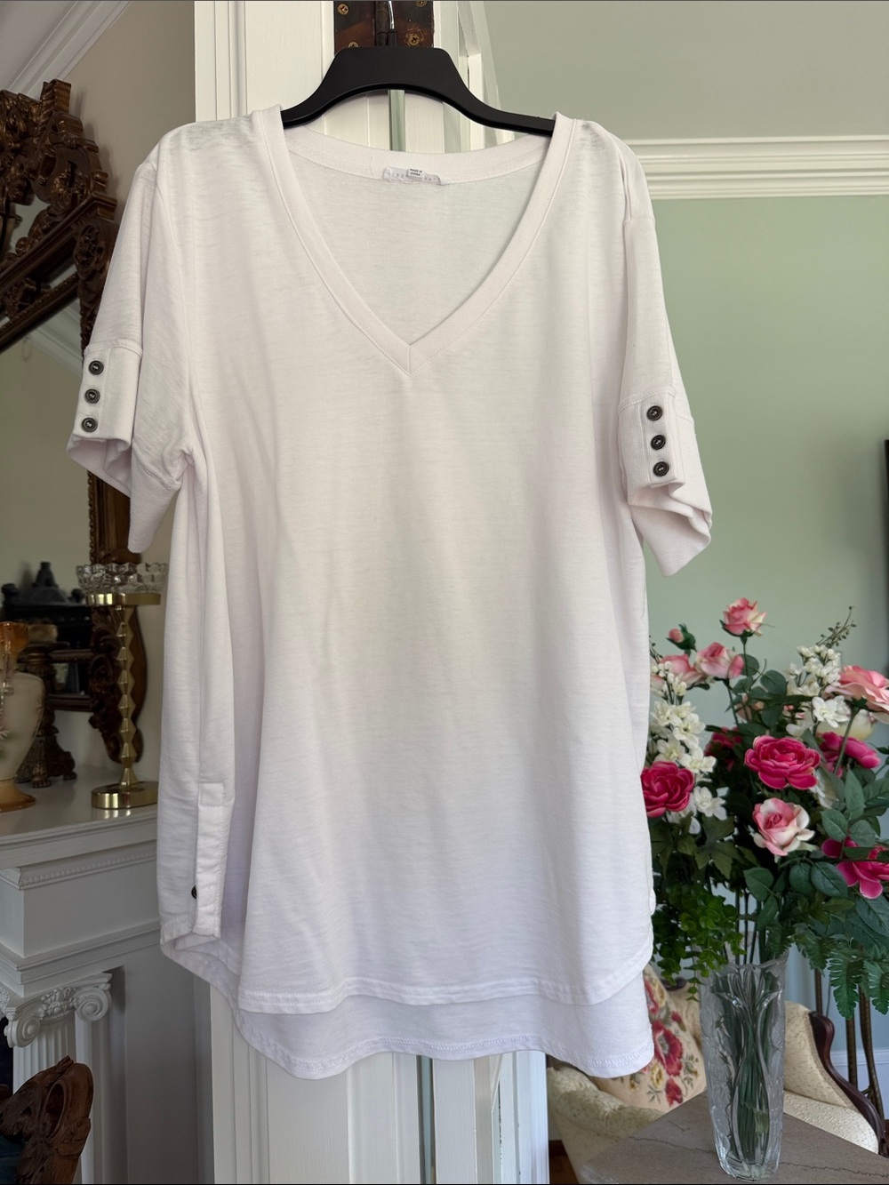 Jane Delancey Casual V-Neck Short Sleeve White Top, size 1X